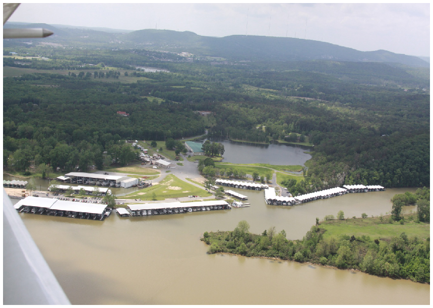 Arial photo of the Little Rock Yacht Club